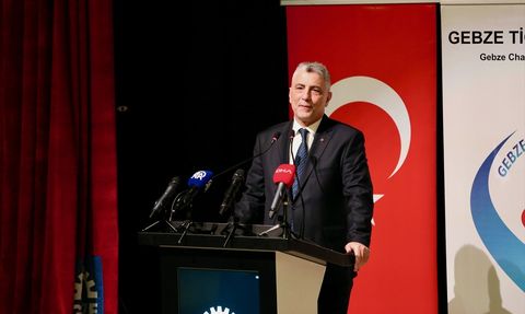 Ticaret Bakanı Bolat Kocaeli'de Ekonomik Büyümeyi Anlattı