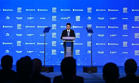 Türkiye'nin Teknoloji Yatırımları ve Yapay Zeka Gelişimi Hız Kazanıyor