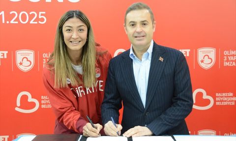 Balıkesir Büyükşehir Belediyespor, Milli Sporcuları Kadrosuna Dahil Etti