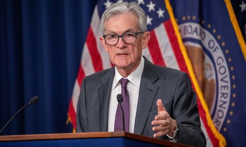 Fed Faiz Oranını Sabit Bıraktı