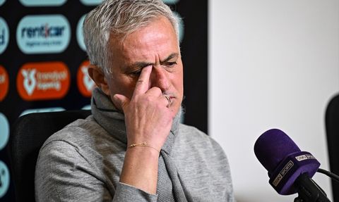 Fenerbahçe, Adana Demirspor'u 4-0 Geçti