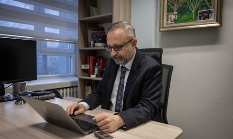 Global Enerji Derneği Başkanı Murat Dilek, Anadolu Ajansı'nın Oylamasına Katıldı