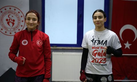 Muaythai Şampiyonları İslami Dayanışma Oyunları'na Hazırlanıyor