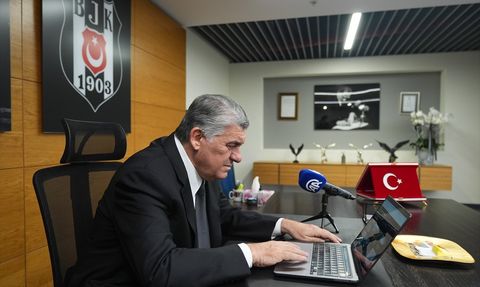 Serdal Adalı, Anadolu Ajansı'nın Yılın Kareleri Oylamasına Katıldı