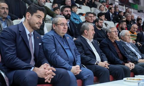 Türkiye Güreş Şampiyonası Devam Ediyor