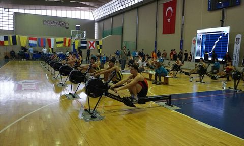 Türkiye Salon Kürek Şampiyonası 2023: Fenerbahçe ve Galatasaray Zirveye Çıktı