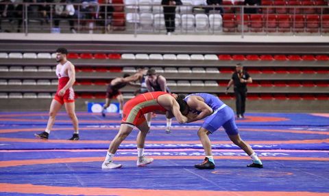 23 Yaş Altı Türkiye Güreş Şampiyonası Sivas'ta Başladı