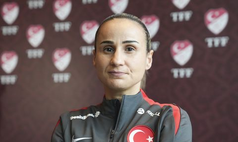 A Milli Kadın Futbol Takımı İrlanda Maçına Hazırlanıyor