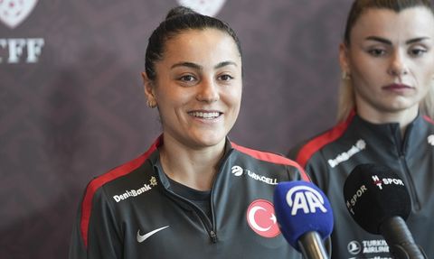A Milli Kadın Futbol Takımı Medya Gününde Umutlu Mesajlar Verdi