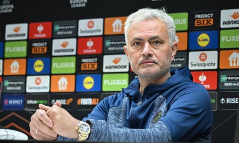 Anderlecht-Fenerbahçe Maçı Öncesi Jose Mourinho ve Sebastian Szymanski'nin Açıklamaları