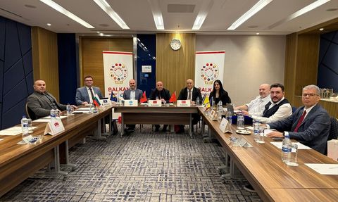 Balkan Halter Federasyonu Yönetim Kurulu Toplantısı İstanbul'da Gerçekleştirildi