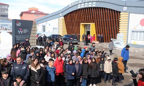 Erzurum'da Kış Bilim Festivali Resmen Başladı