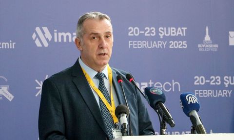 İzmir'de 3. Endüstriyel Üretim Teknolojileri Fuarı Açıldı