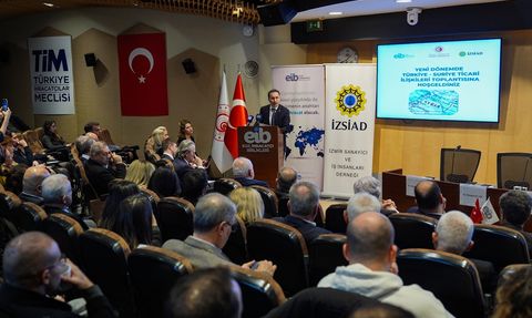 İzmir'de Türkiye ve Suriye Ticaretine Yönelik Toplantı