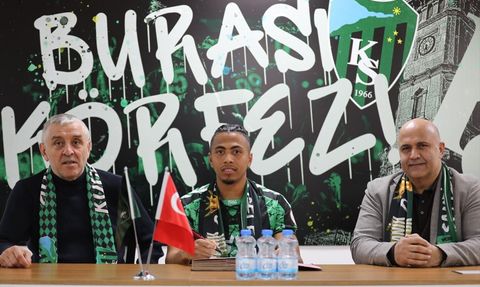 Kocaelispor Rigoberto Rivas ile Anlaştı