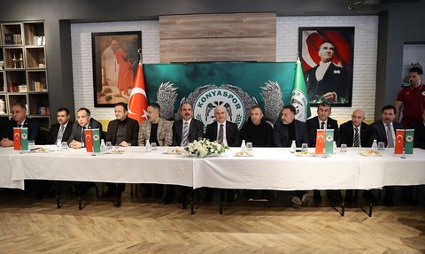 Konyaspor Başkanı VAR Kararlarına Tepki Gösterdi