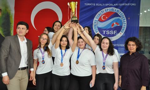 Kütahya'da Sualtı Hokeyi Şampiyonası Sona Erdi