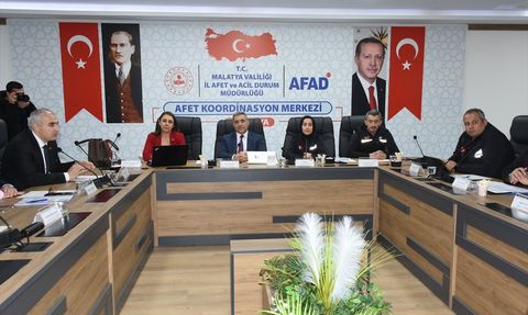 Malatya'da Depremzede Üreticilere Yeni Destekler