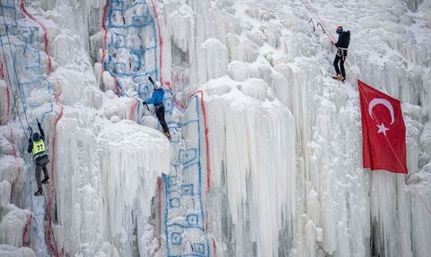 Türkiye Buz Duvarı Tırmanışı Şampiyonası Başladı