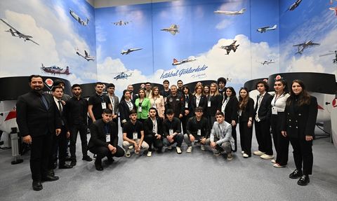 Azerbaycanlı Gençler Bursa'da Startech Eğitim Programına Katıldı