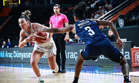 ÇİMSA ÇBK Mersin Yarı Finale Yükseldi