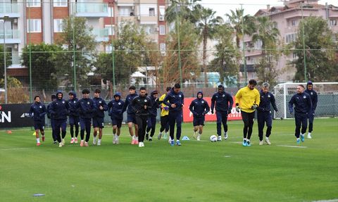 Corendon Alanyaspor, Onvo Antalyaspor Maçına Hazırlanıyor