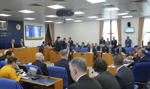 Emekli Bayram İkramiyesi ve Yeni Düzenlemeler TBMM'de Görüşülüyor