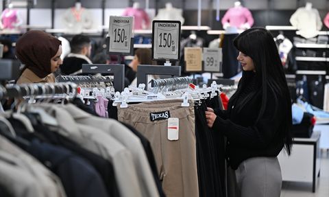 Esnaf Bayram Alışverişinden Umutlu