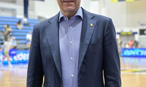 Fenerbahçe Opet Kadın Basketbol Takımı 5 Kupayı Hedefliyor