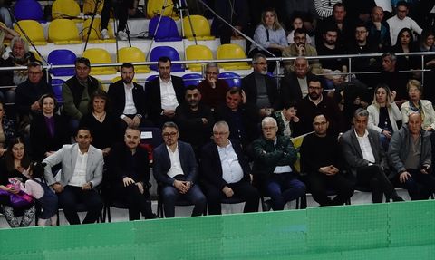 Ferhatoğlu Edremit Belediyesi Gürespor Tarih Yazdı