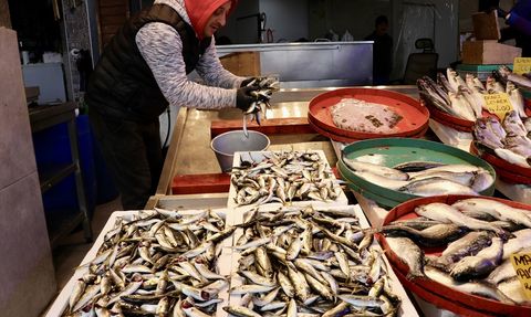 Hamsinin Azalmasıyla Trabzon'da Somon Tercih Ediliyor