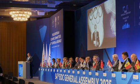 Hasan Arat Yeniden Avrupa Olimpiyat Komiteleri Yönetiminde