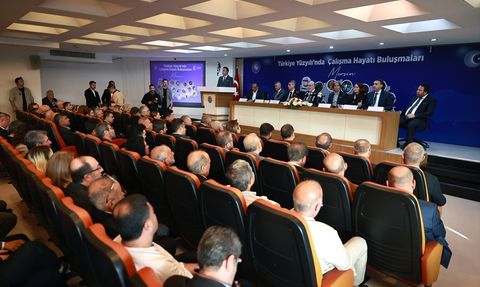 Mersin'de İş Dünyasıyla Buluşma: Bakan Işıkhan'dan Teşvik ve Destek Vurgusu