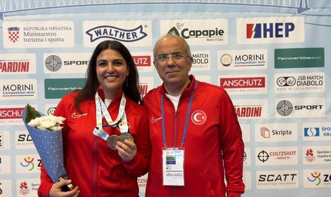 Milli Kadın Atıcılık Takımı Avrupa Havalı Silahlar Şampiyonası'ndan Bronz Madalya İle Döndü