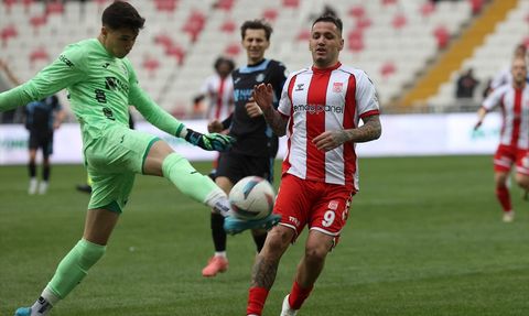 Sivasspor, Adana Demirspor'u Farkla Geçti