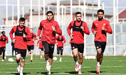 Sivasspor, Çaykur Rizespor Maçına Hazırlanıyor