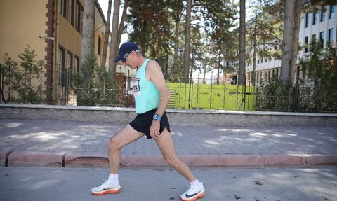 67 Yaşındaki Necati Kukul, Atletizmde 12 Yılda 108 Madalya Kazandı