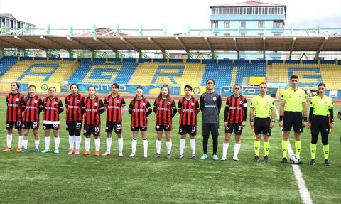 Ağrı Kadın Futbol Takımı 1. Lig Hedefinde