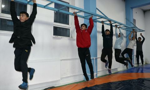 Ağrılı Güreşçiler Uluslararası Üzerine Hedefliyor