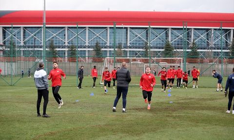 Ahlatcı Çorum FK Esenler Erokspor Maçına Hazırlanıyor