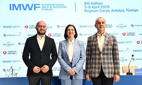 Antalya'da Uluslararası Düğün ve Kongre Turizmi Forumu Başladı