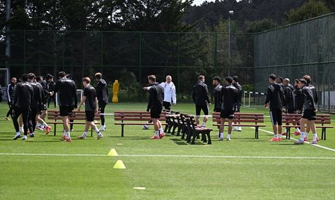 Beşiktaş Fenerbahçe Derbisi İçin Hazırlıklarını Sürdürüyor