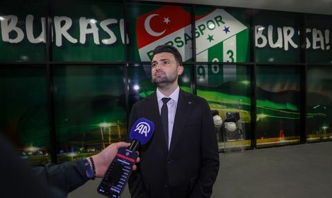 Bursaspor 3. Lig Şampiyonluğunu Kutladı