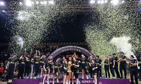 Fenerbahçe Opet, Kadınlar Basketbol Süper Ligi'nde Şampiyonluk İlan Etti