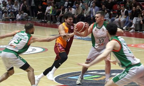 Galatasaray Basketbol Takımı, Yalovaspor'u Deplasmanda Geçti