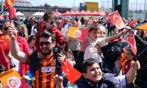 Galatasaray Kulübü 23 Nisan'ı Eğlenceli Şenliklerle Kutladı