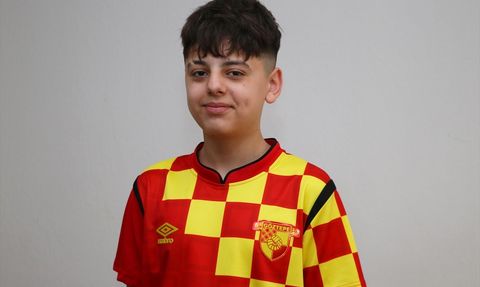 Göztepe'nin Genç Taraftarı İlk Maç Heyecanını Yaşadı