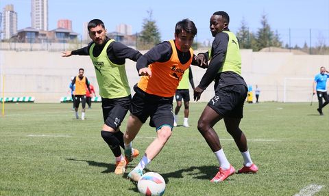 Iğdır FK Sakaryaspor Maçına Hazırlanıyor