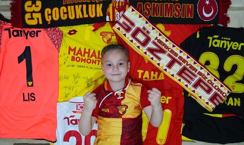 Küçük Göztepeli Kuzey Reis: Takımına Bağlı Bir Taraftar