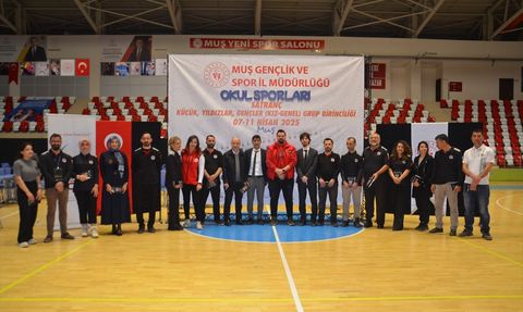 Muş'ta Okul Sporları Satranç Grup Birinciliği Tamamlandı